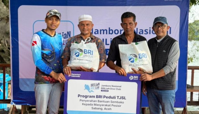 Pekerja BRI Lakukan Transplantasi Terumbu Karang di Perairan Kepulauan Sabang
