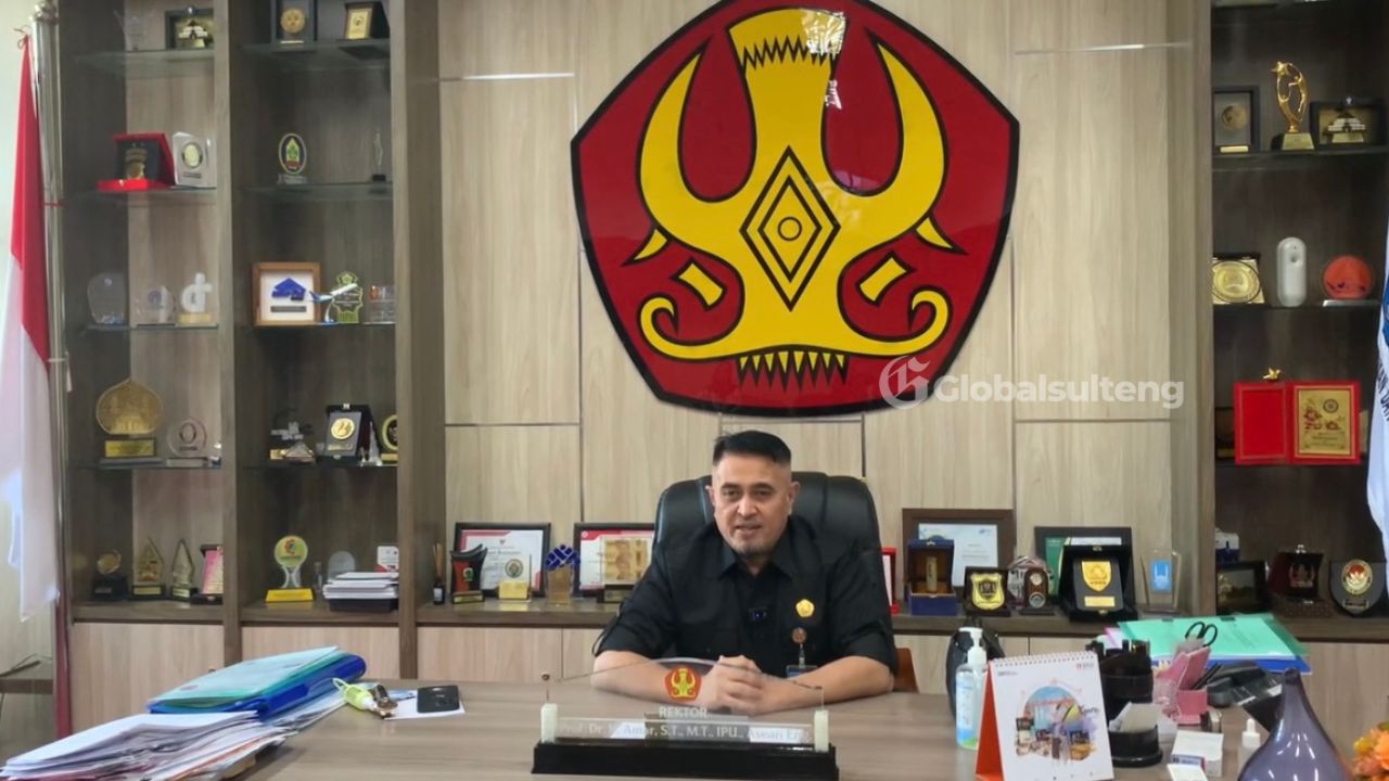 Tiga Tahun Memimpin Untad, Prof Amar Memacu Transformasi Kampus hingga Masuk Jajaran Perguruan Tinggi Terbaik Nasional
