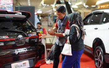 Berkendara Lebih Aman dan Makin Terjangkau, Toyota Lengkapi Segmen Menengah dengan Teknologi Premium