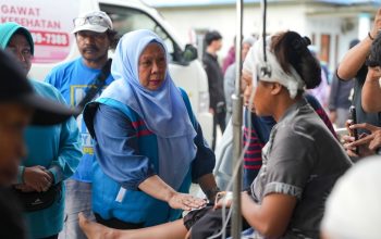 Wagub Reny Lamadjido Tinjau Rumah Sakit dan Permukiman Warga Terdampak Gempa di Sigi