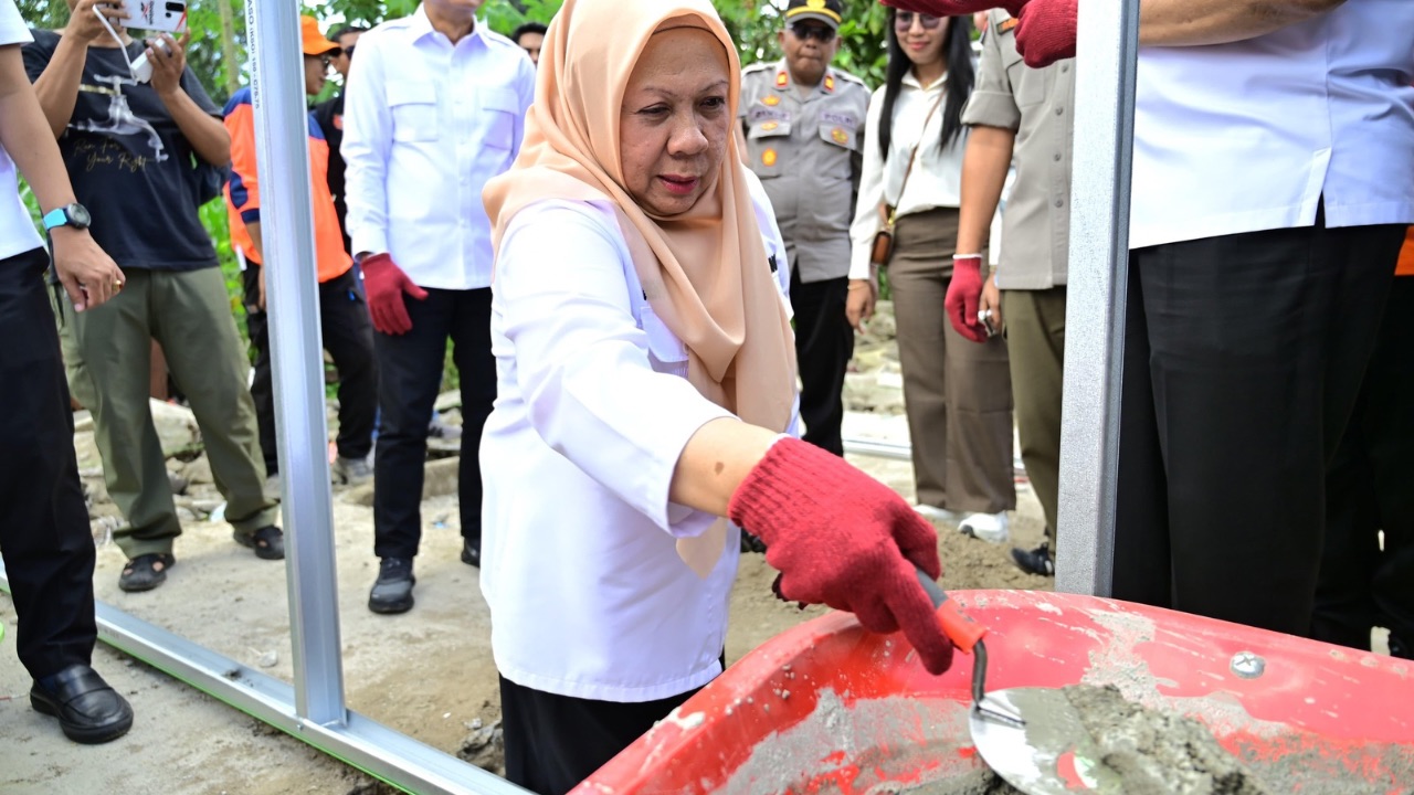 BNPB dan Pemprov Sulteng Bangun 50 Huntara di Sigi, Wagub Sulteng Pimpin Peletakan Batu Pertama