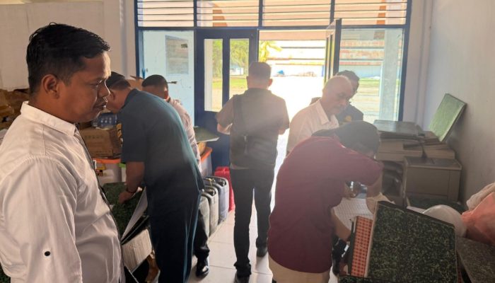 Babak Baru Kasus Dugaan Korupsi Pertambangan PT Cocoman, Penyidik Kejati Sulteng Geledah Kantor UPP Kolonodale