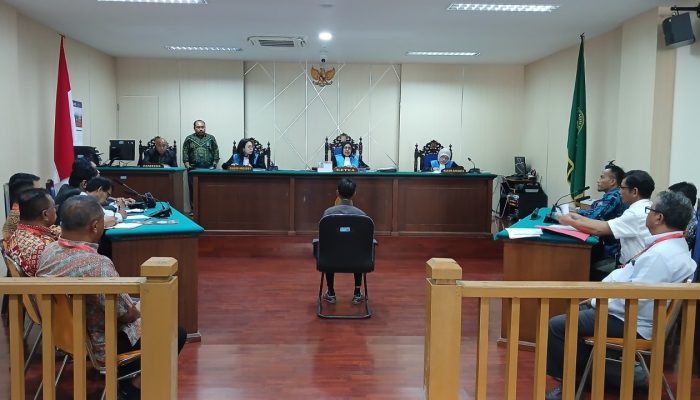Sidang Gugatan Seleksi Komisi Informasi Sulteng di PTUN Palu, Saksi Penggugat Sebut Syarat Non Parpol Bersifat Mutlak