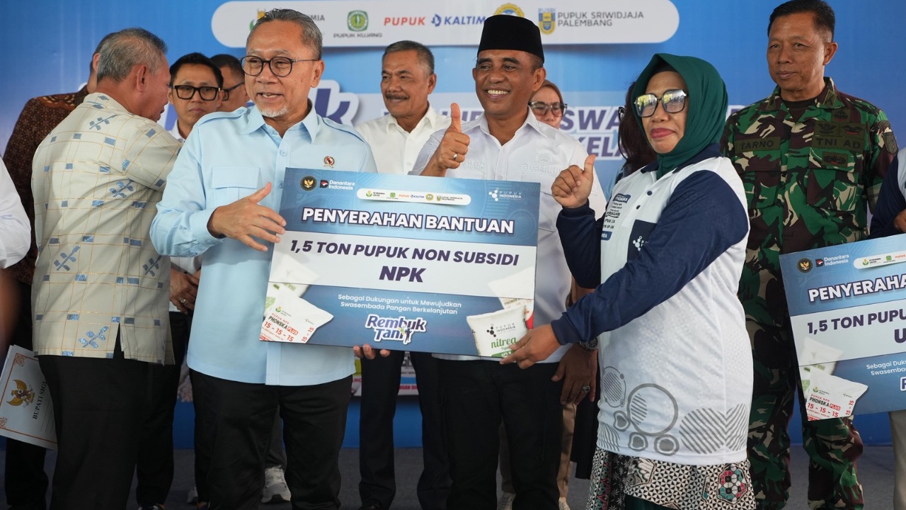 Rembuk Tani di Sigi, Menko Pangan Zulkifli Hasan Pastikan Pupuk dan Harga Gabah Terjaga