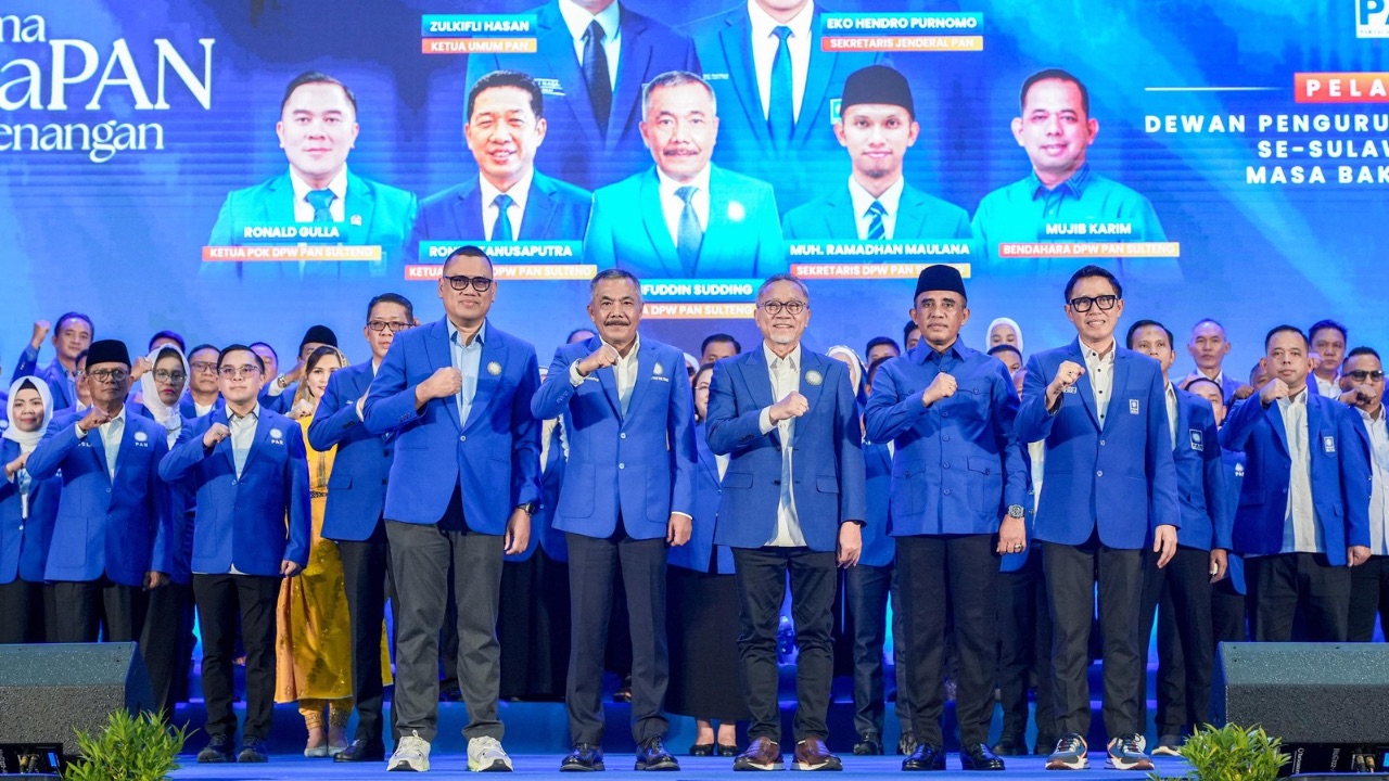Hadiri Pelantikan Pengurus PAN Sulteng, Gubernur Anwar Hafid Bahas Soal Pengelolaan SDA: Harus Sejahterakan Masyarakat