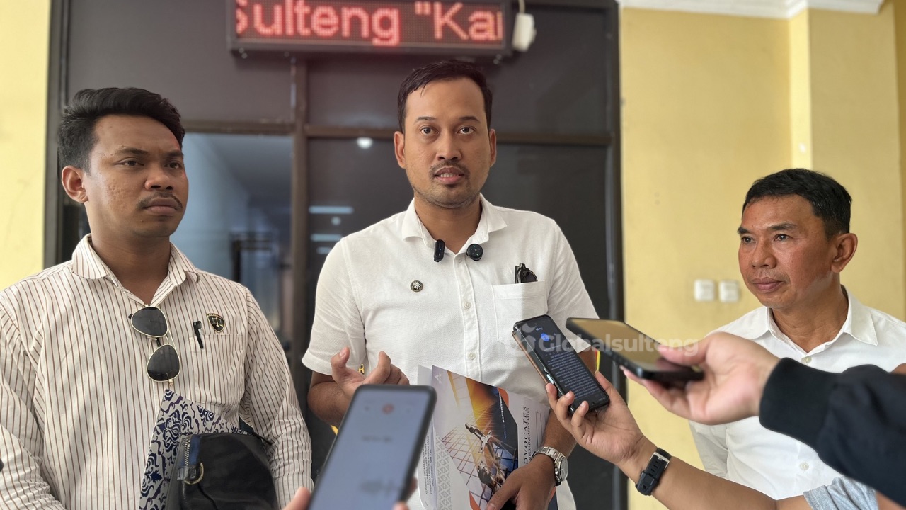 Irwan Lapatta Jalani Pemeriksaan 5 Jam di Polda Sulteng, Serahkan Pendapat Ahli dari UI Soal Kasus Dugaan Pencemaran Nama Baik