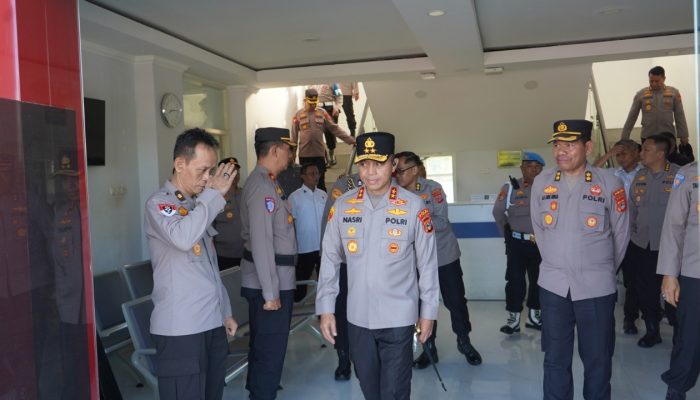 Kapolda Sulteng Sidak SPKT, Tekankan Layanan Cepat, Transparan dan Humanis