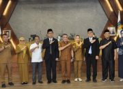Hadianto Rasyid Lantik Dirut dan Dewan Pengawas Perumda Kota Palu, Ingatkan Soal Kolaborasi