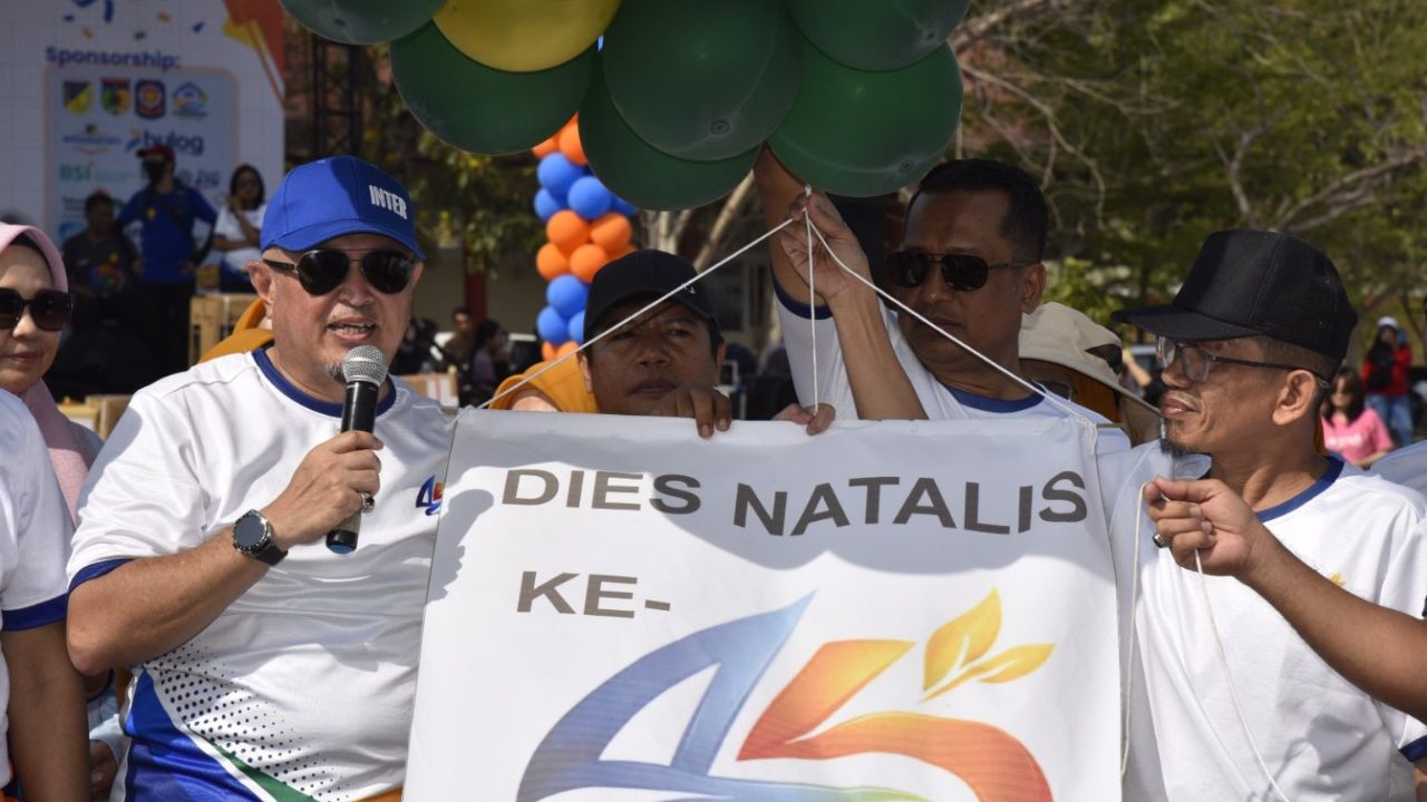 Fun Walk dan Expo Warnai Perayaan Dies Natalis ke-45 Universitas Tadulako