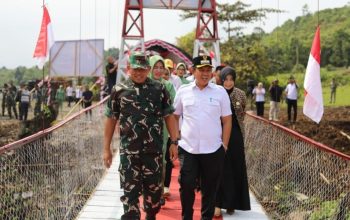 Bupati Morowali Hadiri Peresmian Jembatan Perintis Garuda, Perkuat Akses Masyarakat Desa Ipi