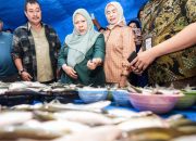 Cegah Inflasi, Wagub Sulteng dan Bupati Tolitoli Sidak Pasar Susumbolan