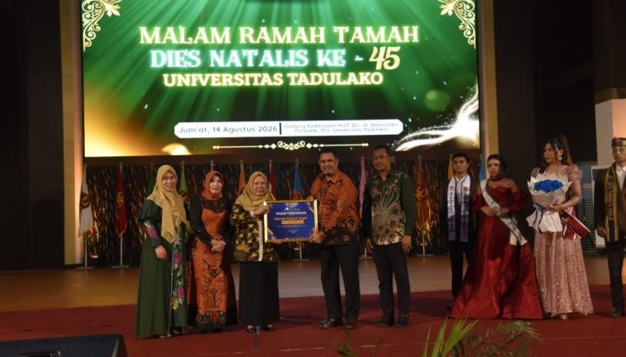 Gala Dinner Dies Natalis ke-45, Rektor Untad Prof Amar Singgung Soal Program Pendidikan Dokter Spesialis