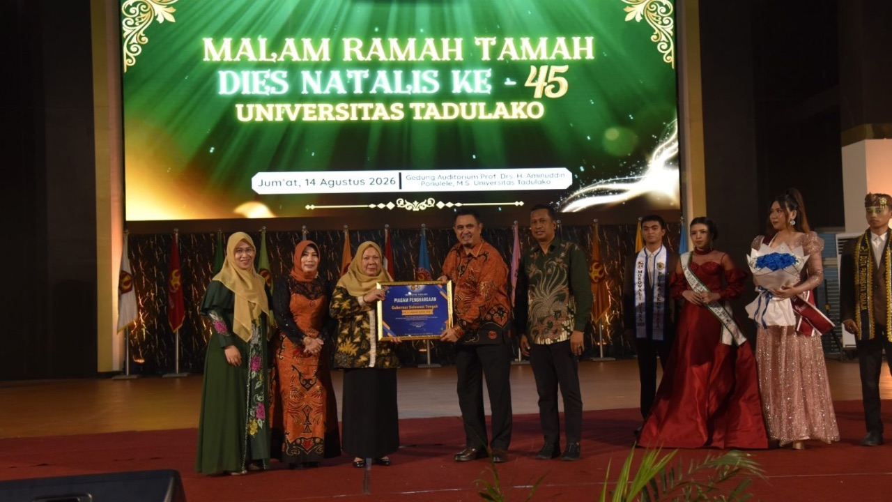 Gala Dinner Dies Natalis ke-45, Rektor Untad Prof Amar Singgung Soal Program Pendidikan Dokter Spesialis