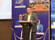 Rektor Prof Amar Ingatkan Mahasiswa Pascasarjana Untad Bijak Gunakan Akal Imitasi