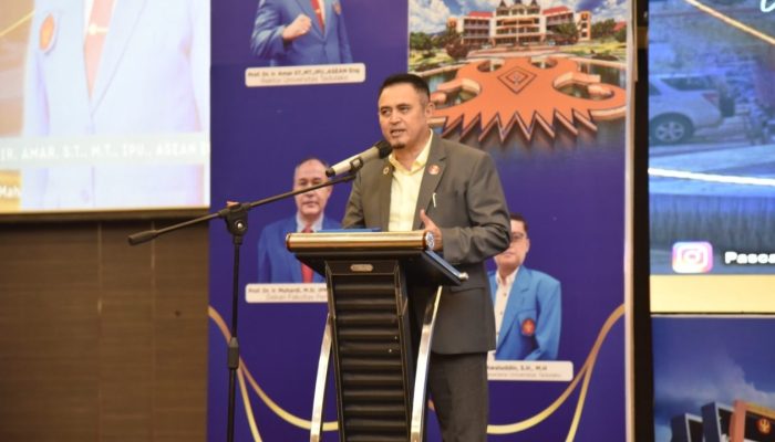 Rektor Prof Amar Ingatkan Mahasiswa Pascasarjana Untad Bijak Gunakan Akal Imitasi