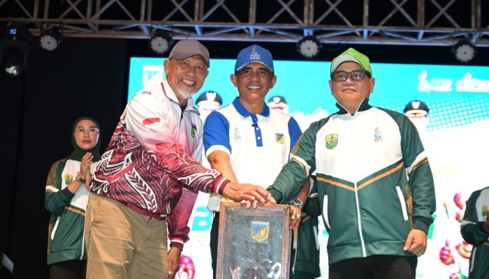 Gubernur Anwar Hafid Buka POPDA Sulteng 2026, Singgung Soal Target di Pekan Olahraga Nasional 2028
