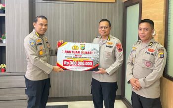 Polda Sulteng Salurkan Bantuan Rp300 Juta untuk Korban Gempa NTT