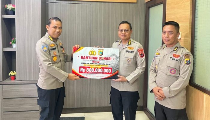 Polda Sulteng Salurkan Bantuan Rp300 Juta untuk Korban Gempa NTT