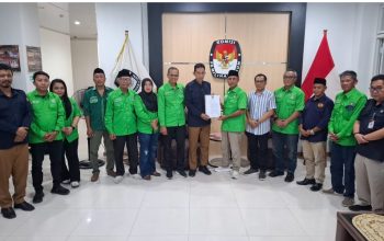 DPC PKB Palu Serahkan Salinan SK Pengurus Baru, KPU Ingatkan soal Jumlah Keanggotaan