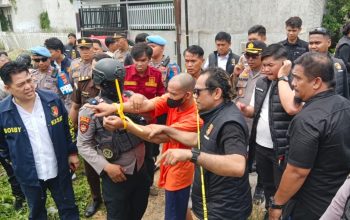Rekonstruksi Kasus Pembunuhan Satu Keluarga di Kota Palu, Pelaku Peragakan 34 Adegan