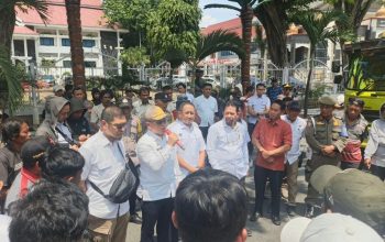 Serikat Buruh Transportasi Mengadu ke DPRD Sulteng Soal Masalah BBM Subsidi di SPBU Mamboro