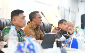 Anwar Hafid Minta Seluruh Daerah Tingkatkan Kewaspadaan Karhutla