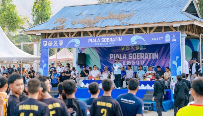 Anwar Hafid Buka Piala Soeratin Sulteng, Targetkan Pemain Muda Tembus Nasional