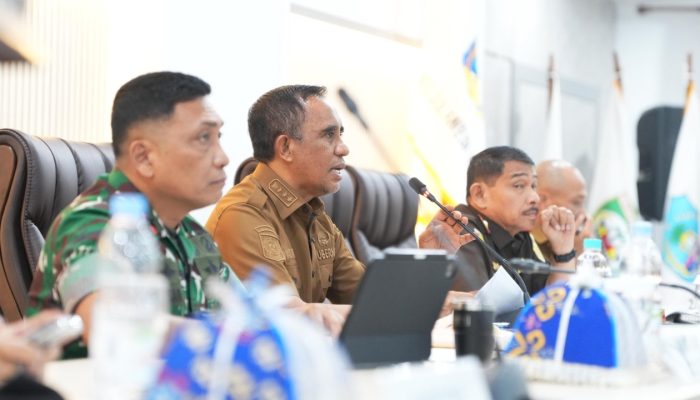 Anwar Hafid Minta Seluruh Daerah Tingkatkan Kewaspadaan Karhutla