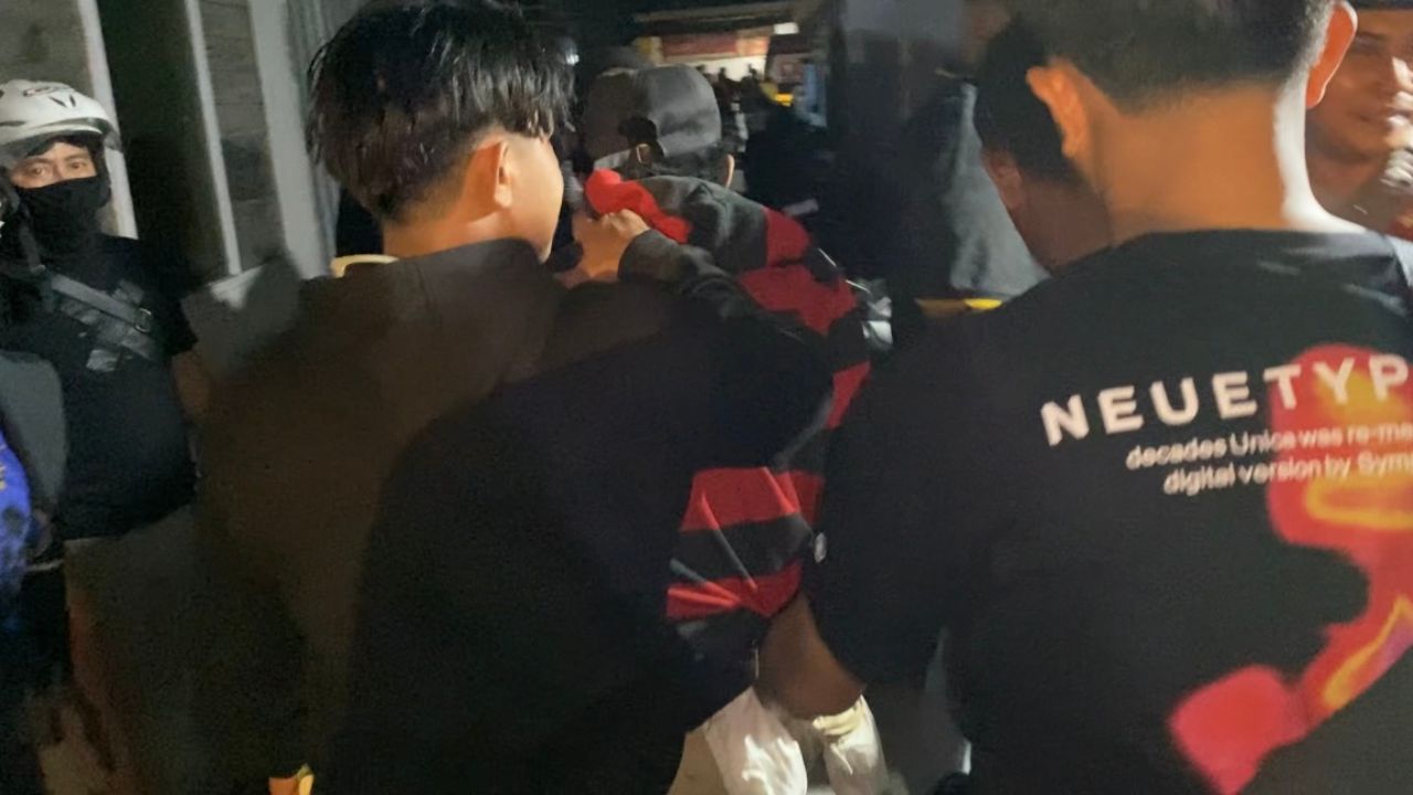 Polda Sulteng Amankan 21 Orang saat Gerebek Sarang Narkoba di Kayumalue dan Tatanga