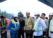 Gubernur Anwar Hafid Tinjau Pembangunan Jembatan Wombo Kalonggo Donggala