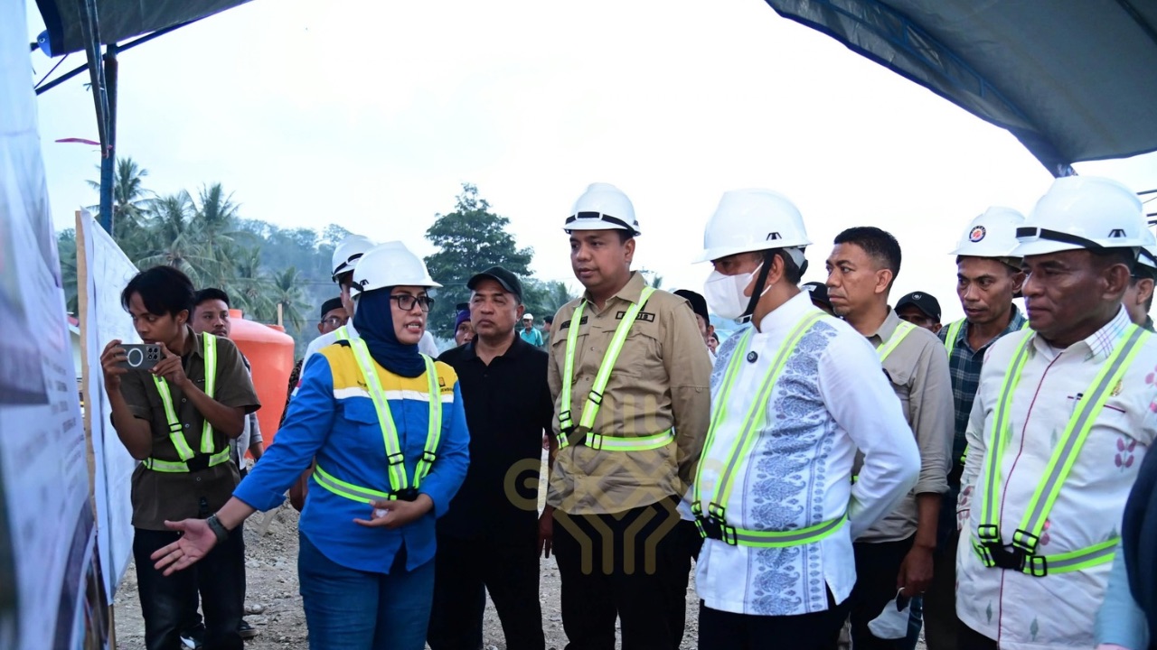Gubernur Anwar Hafid Tinjau Pembangunan Jembatan Wombo Kalonggo Donggala