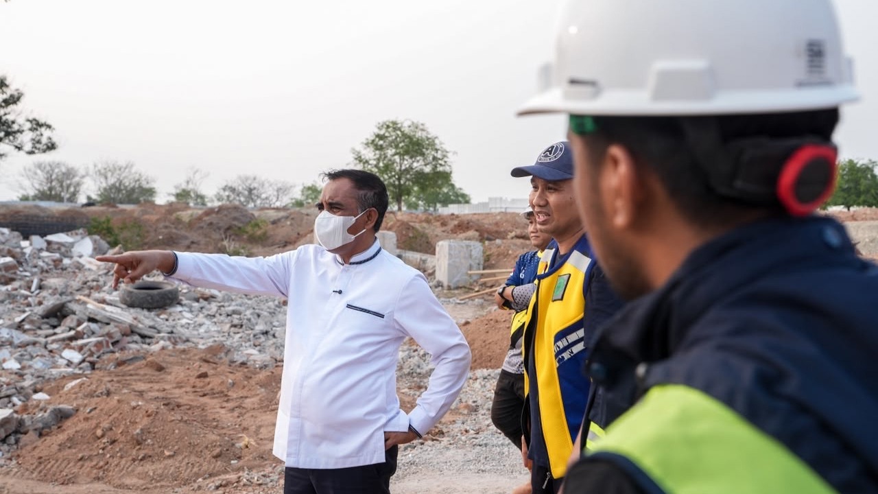 Gubernur Sulteng Anwar Hafid Tinjau Pembangunan Hutan Kota Palu untuk FORNAS 2027