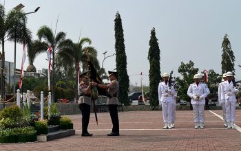 Serah Terima Pataka, Irjen Rizal Irawan Resmi Jabat Kapolda Sulteng
