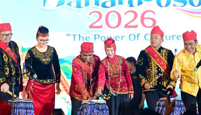 Gubernur Sulteng Anwar Hafid Buka Festival Danau Poso 2026