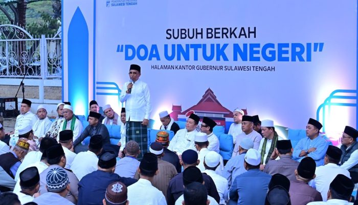 Kabut Asap Ganggu Penerbangan, Anwar Hafid Ajak Warga Sulteng Perbanyak Doa