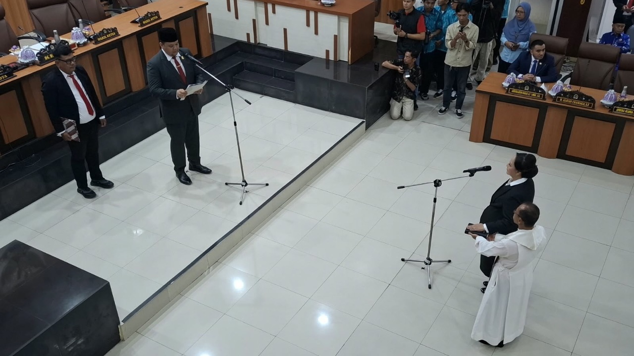 Nancy Fischer Gantikan Anugrah Pratama di DPRD Palu, Masa Jabatan hingga 2029