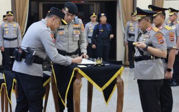 Irjen Pol Rizal Irawan Resmi Jabat Kapolda Sulteng Gantikan Irjen Pol Nasri